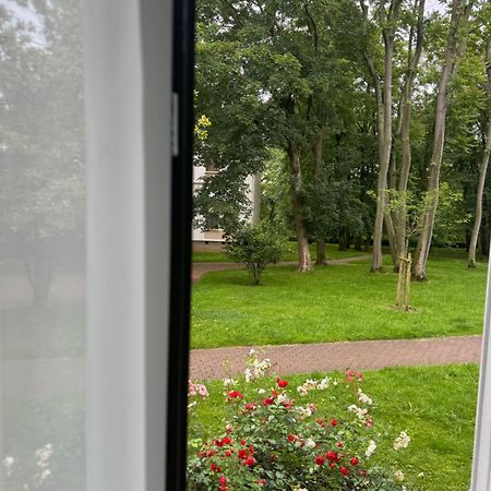 Une Chambre Dans Un Appartement Ablon-sur-Seine Экстерьер фото