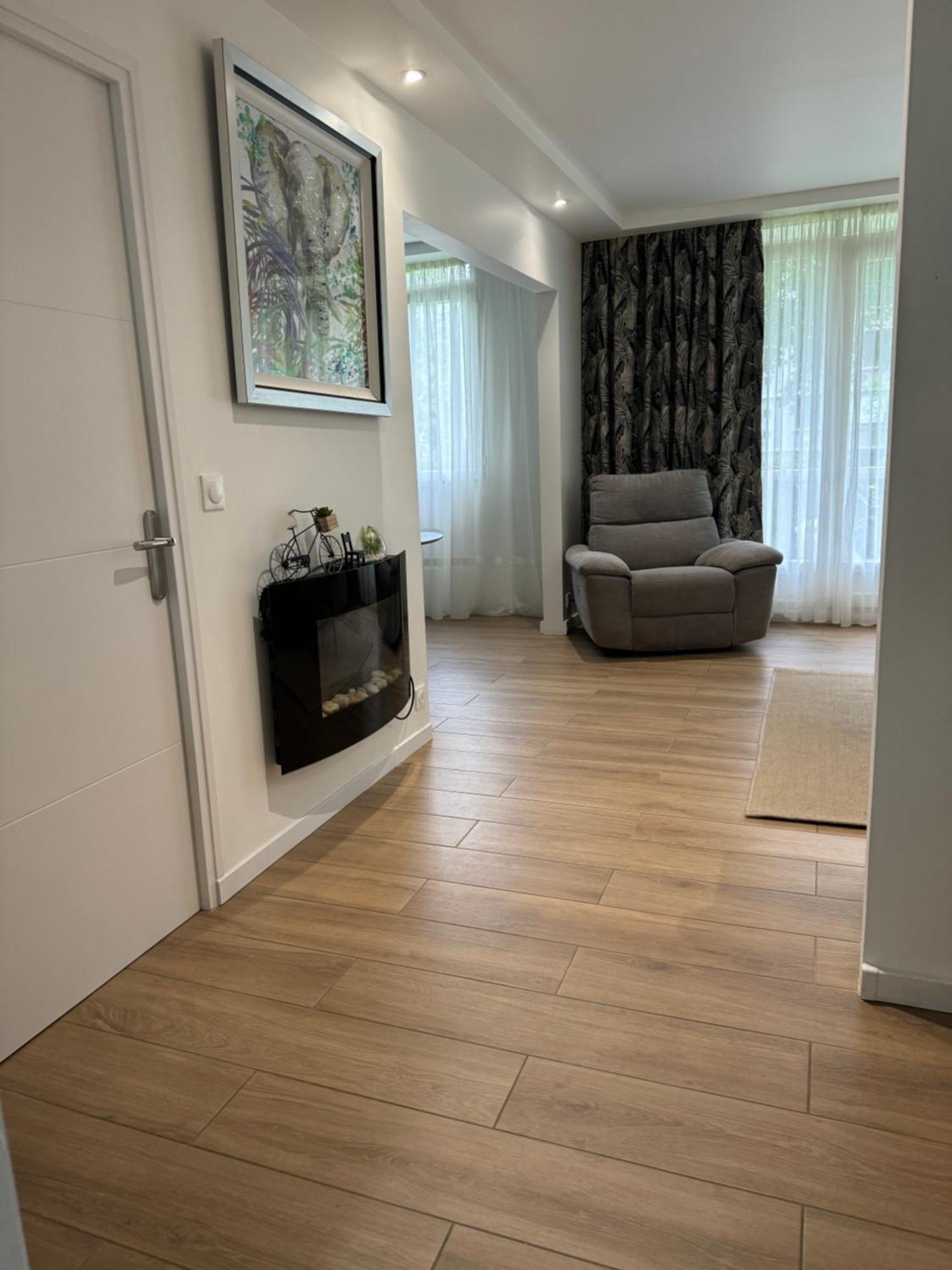 Une Chambre Dans Un Appartement Ablon-sur-Seine Экстерьер фото